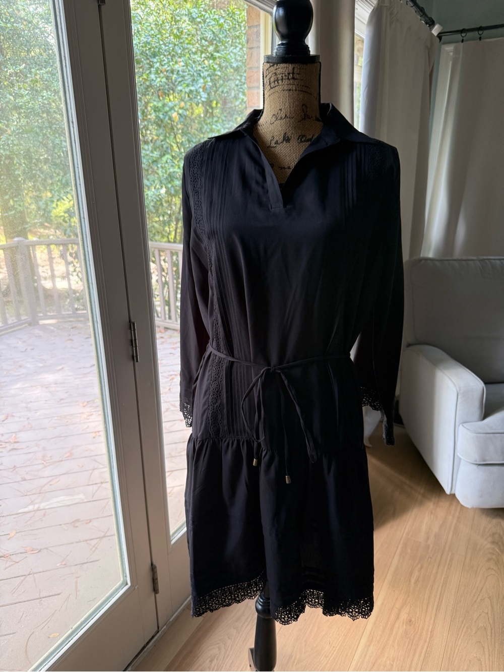 julia jordan Black Long-Sleeve Lace-Trim Shirt Dress